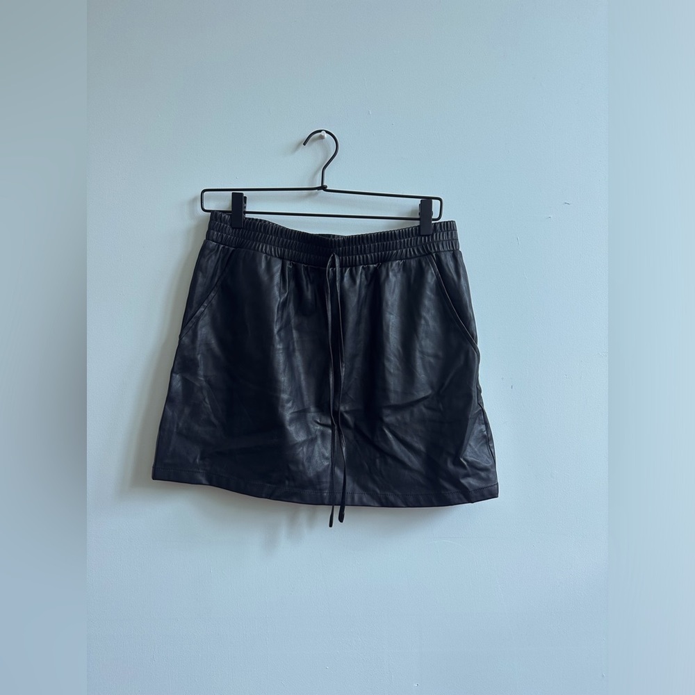 COPY - Vegan leather mini skirt